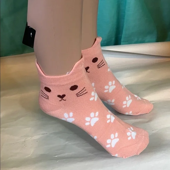 Womens Cat Paw Print Socks NWT - Picture 7 of 9